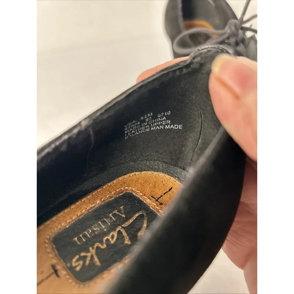Clark's Artisan Women's Heels  With Laces Sz 8.5 M‎ Black